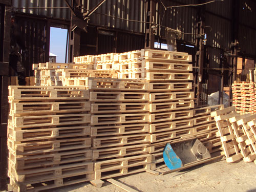 Принимаем заказы на изготовление деревянных поддонов